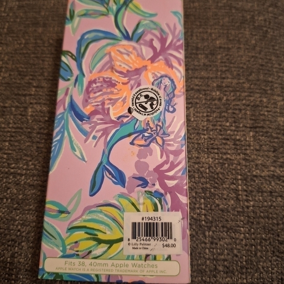 apple watch band featured in mermaid in the shade - Picture 3 of 3